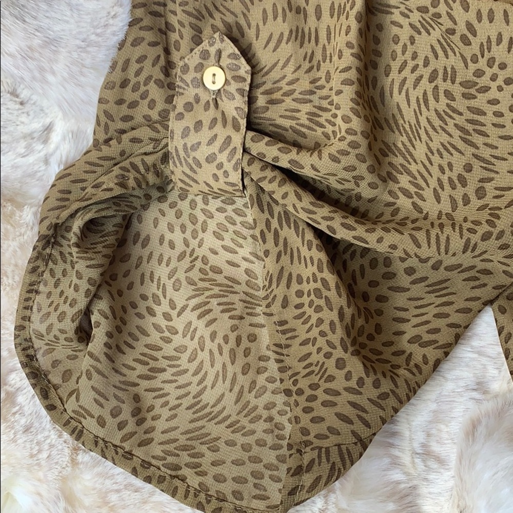 INVESTMENTS•BLOUSE - Picture 6 of 9